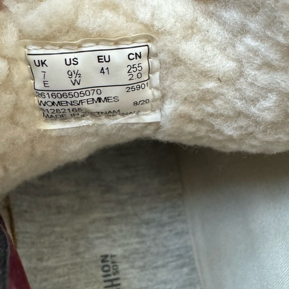 CLOUDSTEPPERS by Clarks Step Glow Jay Burgundy size 9.5 - Picture 10 of 10